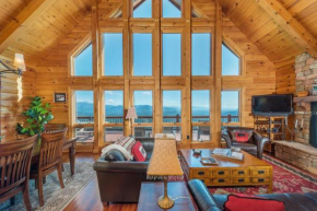 Above the Clouds Log Cabin, Hot Tub & Views!